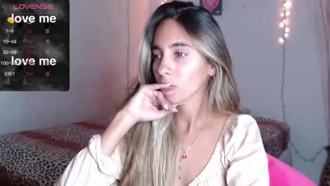 Snapshot of mitchwilson1 chatting on October 2025 10:38:01 PM mitchwilson1 online show from October 2025 10:38:01 PM