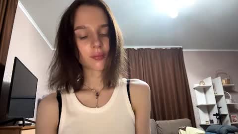 mivique online show from June 2026 11:35:02 PM
