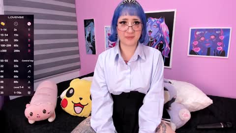 Snapshot of miwaviolet chatting on February 2025 01:22:01 AM Miwa Violet online show from February 2025 01:22:01 AM