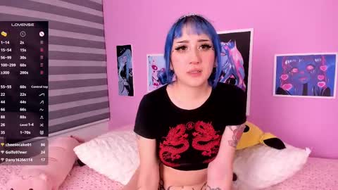 Snapshot of miwaviolet chatting on February 2025 11:57:02 PM Miwa Violet online show from February 2025 11:57:02 PM