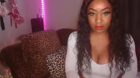 Snapshot of mixedlovers chatting on September 2025 08:14:01 PM Precious online show from September 2025 08:14:01 PM