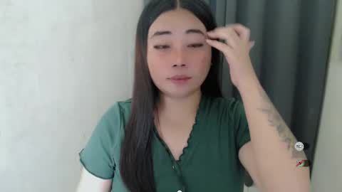 Snapshot of miya_licious chatting on February 2025 02:41:01 AM cassie marie online show from February 2025 02:41:01 AM