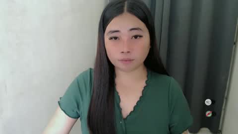 Snapshot of miya_licious chatting on February 2025 07:24:02 PM cassie marie online show from February 2025 07:24:02 PM