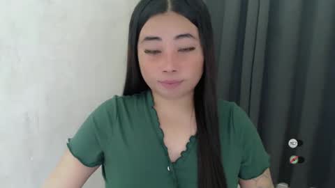 Snapshot of miya_licious chatting on February 2025 02:23:01 PM cassie marie online show from February 2025 02:23:01 PM