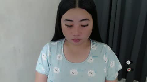 Snapshot of miya_licious chatting on February 2025 12:26:01 AM cassie marie online show from February 2025 12:26:01 AM