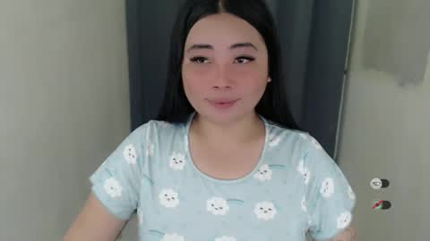 Snapshot of miya_licious chatting on February 2025 10:20:02 PM cassie marie online show from February 2025 10:20:02 PM