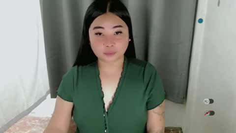 Snapshot of miya_licious chatting on October 2025 05:18:01 AM cassie marie online show from October 2025 05:18:01 AM