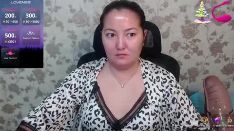 Snapshot of miya_sexasian chatting on December 2024 09:30:02 PM Miya asian online show from December 2024 09:30:02 PM