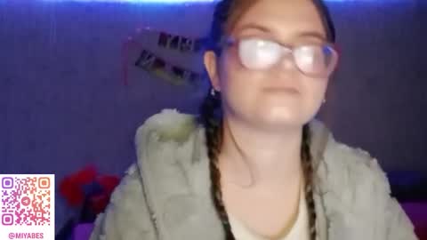 Milana online show from November 2025 05:23:01 PM