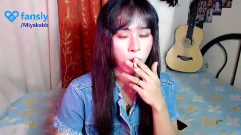 Miyakabebe online show from May 2026 09:56:02 PM