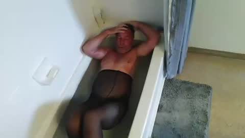 mjeffrey460699861 online show from April 2026 01:22:01 PM