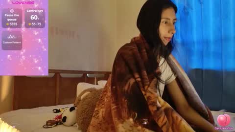 MoonLipson online show from February 2026 07:41:02 PM