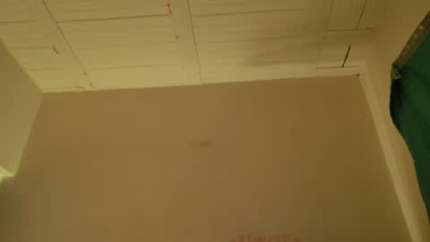 MoonLipson online show from June 2026 05:38:02 AM
