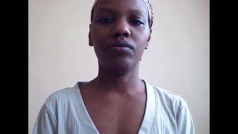 Snapshot of mlle_kali chatting on October 2025 09:18:02 AM Mlle Kali online show from October 2025 09:18:02 AM