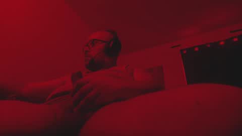 Snapshot of mmbaby86 chatting on September 2025 10:48:02 PM blazze online show from September 2025 10:48:02 PM