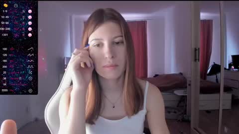 Snapshot of mmm_banana chatting on February 2025 08:06:01 AM Lili online show from February 2025 08:06:01 AM