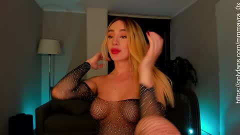 MAYRA   online show from December 2024 09:57:01 PM