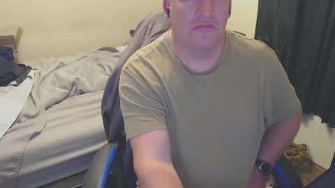 Snapshot of mmmthatsfunnn chatting on January 2025 07:24:01 AM mmmthatsfunnn online show from January 2025 07:24:01 AM