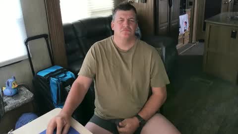 Snapshot of mmmthatsfunnn chatting on September 2025 09:37:02 PM mmmthatsfunnn online show from September 2025 09:37:02 PM