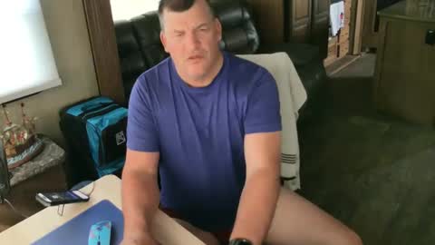 Snapshot of mmmthatsfunnn chatting on October 2025 05:11:01 PM mmmthatsfunnn online show from October 2025 05:11:01 PM