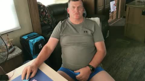 Snapshot of mmmthatsfunnn chatting on October 2025 10:07:01 PM mmmthatsfunnn online show from October 2025 10:07:01 PM