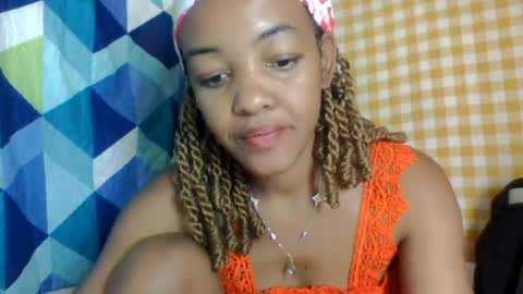 Snapshot of mmyriame chatting on July 2026 09:37:02 AM mmyriame online show from July 2026 09:37:02 AM