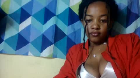 Snapshot of mmyriame chatting on July 2026 11:01:01 PM mmyriame online show from July 2026 11:01:01 PM
