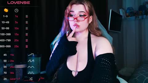 Snapshot of mo_atsui chatting on April 2026 12:14:02 PM Hello Im Mo online show from April 2026 12:14:02 PM