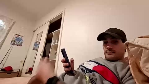 moan4cum online show from May 2026 11:35:01 PM