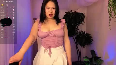 Snapshot of moana_light chatting on October 2025 02:30:01 AM hey meet with me online show from October 2025 02:30:01 AM