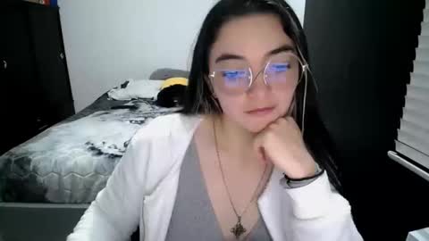 Sam online show from February 2026 01:43:02 AM