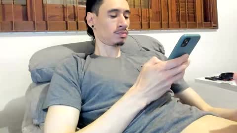 DigBreed online show from October 2025 01:14:02 AM