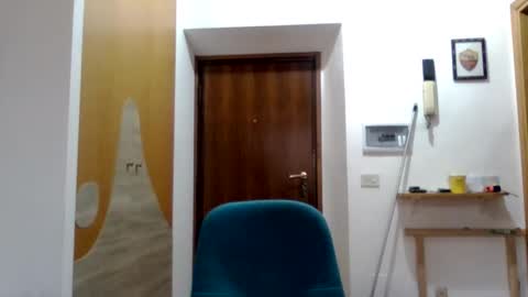 Snapshot of modesto1969 chatting on November 2025 12:49:01 PM modesto1969 online show from November 2025 12:49:01 PM