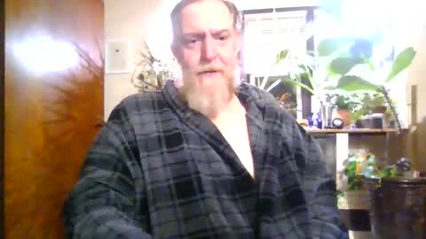 moeblick online show from December 2025 11:48:01 AM