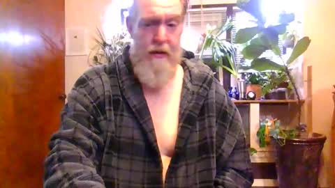 moeblick online show from December 2025 12:21:02 PM