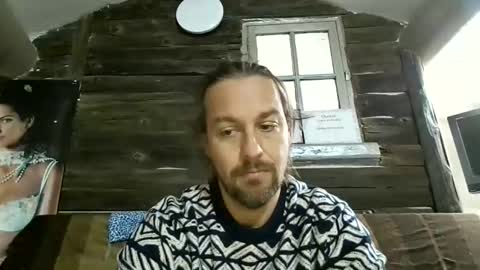 Julien online show from November 2025 09:09:01 AM