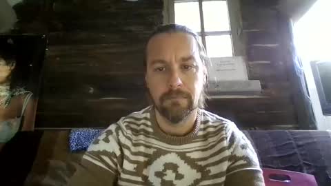 Julien online show from November 2025 10:14:02 AM