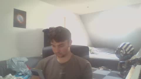 Snapshot of moistbreadstick chatting on June 2026 04:08:02 PM moistbreadstick online show from June 2026 04:08:02 PM