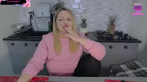 Snapshot of mojjo_erika chatting on January 2026 09:34:02 AM erika online show from January 2026 09:34:02 AM