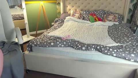 Rosa online show from January 2025 08:29:01 PM