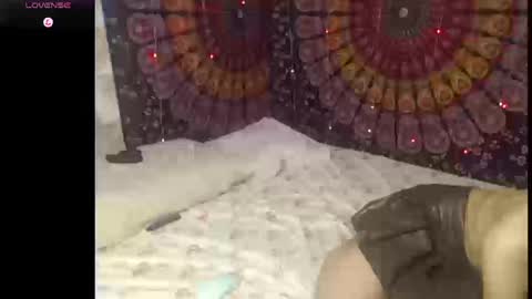 Snapshot of molli3mil3s chatting on September 2025 09:15:01 PM molli3mil3s online show from September 2025 09:15:01 PM