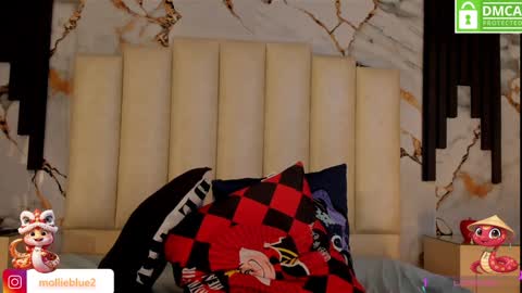 Hey Guys  Im Mollie online show from January 2025 09:48:02 PM