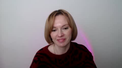 mollilove online show from April 2026 08:09:02 AM