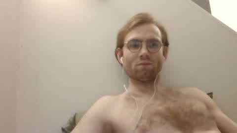 Snapshot of molliter chatting on February 2025 12:10:02 AM molliter online show from February 2025 12:10:02 AM