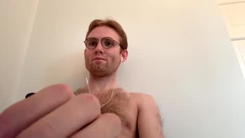 Snapshot of molliter chatting on September 2025 12:05:02 PM molliter online show from September 2025 12:05:02 PM