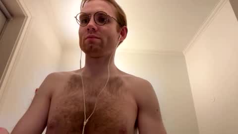 Snapshot of molliter chatting on October 2025 01:34:01 AM molliter online show from October 2025 01:34:01 AM