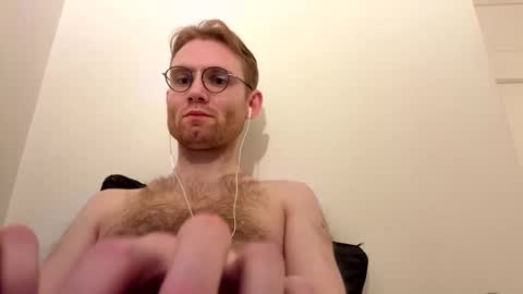 Snapshot of molliter chatting on October 2025 11:39:02 PM molliter online show from October 2025 11:39:02 PM