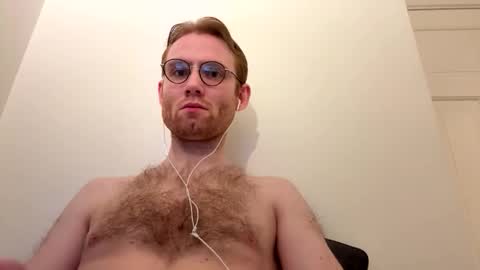 Snapshot of molliter chatting on December 2025 11:10:01 PM molliter online show from December 2025 11:10:01 PM