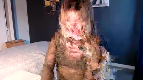 Snapshot of molly_bell chatting on January 2025 03:32:01 PM Molly online show from January 2025 03:32:01 PM