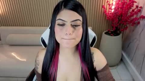 molly_evans_tp online show from August 2026 01:10:02 PM